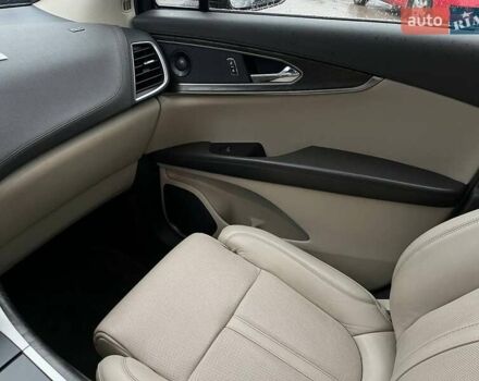 Коричневый Линкольн Nautilus, объемом двигателя 2.7 л и пробегом 95 тыс. км за 34690 $, фото 42 на Automoto.ua