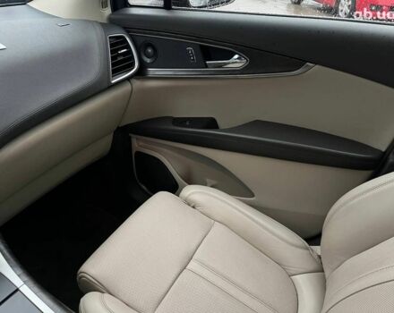 Коричневый Линкольн Nautilus, объемом двигателя 2.7 л и пробегом 95 тыс. км за 34690 $, фото 31 на Automoto.ua