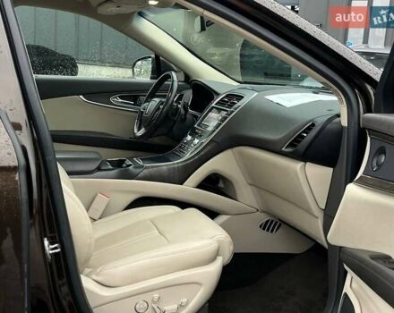 Коричневый Линкольн Nautilus, объемом двигателя 2.7 л и пробегом 95 тыс. км за 34690 $, фото 27 на Automoto.ua