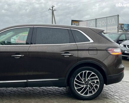 Коричневый Линкольн Nautilus, объемом двигателя 2.7 л и пробегом 95 тыс. км за 34690 $, фото 2 на Automoto.ua