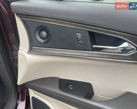 Красный Линкольн Nautilus, объемом двигателя 2.69 л и пробегом 110 тыс. км за 23500 $, фото 24 на Automoto.ua