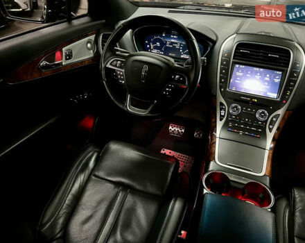 Красный Линкольн Nautilus, объемом двигателя 2.69 л и пробегом 84 тыс. км за 28000 $, фото 30 на Automoto.ua