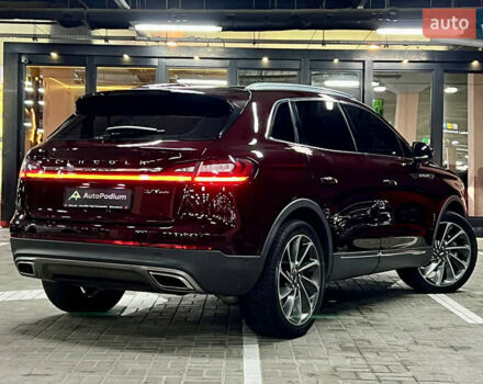 Красный Линкольн Nautilus, объемом двигателя 2.69 л и пробегом 84 тыс. км за 28000 $, фото 13 на Automoto.ua