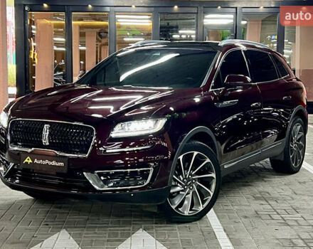 Красный Линкольн Nautilus, объемом двигателя 2.69 л и пробегом 84 тыс. км за 28000 $, фото 6 на Automoto.ua