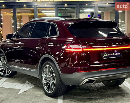 Красный Линкольн Nautilus, объемом двигателя 2.69 л и пробегом 84 тыс. км за 28000 $, фото 9 на Automoto.ua