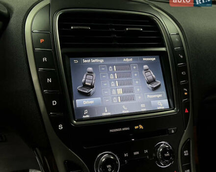 Красный Линкольн Nautilus, объемом двигателя 2.69 л и пробегом 84 тыс. км за 28000 $, фото 36 на Automoto.ua