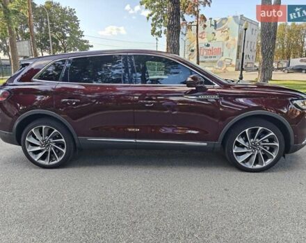 Красный Линкольн Nautilus, объемом двигателя 2.69 л и пробегом 20 тыс. км за 45555 $, фото 5 на Automoto.ua