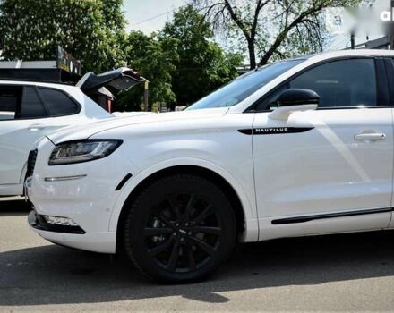 Линкольн Nautilus, объемом двигателя 2.7 л и пробегом 32 тыс. км за 40999 $, фото 6 на Automoto.ua