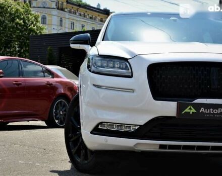 Линкольн Nautilus, объемом двигателя 2.7 л и пробегом 32 тыс. км за 40999 $, фото 1 на Automoto.ua