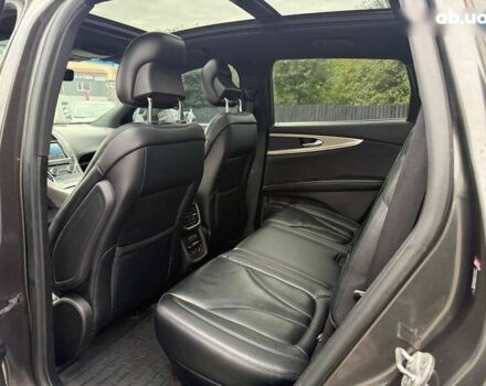 Лінкольн Nautilus, об'ємом двигуна 2 л та пробігом 171 тис. км за 16500 $, фото 6 на Automoto.ua