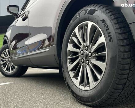 Линкольн Nautilus, объемом двигателя 2 л и пробегом 55 тыс. км за 29900 $, фото 9 на Automoto.ua