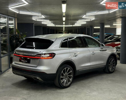 Серый Линкольн Nautilus, объемом двигателя 2 л и пробегом 153 тыс. км за 19900 $, фото 13 на Automoto.ua