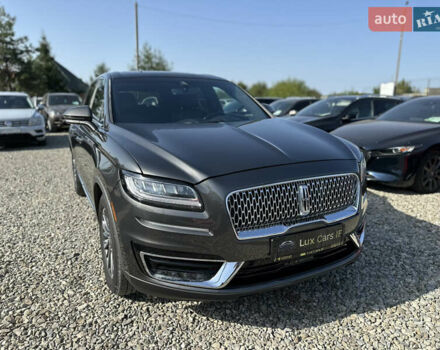 Серый Линкольн Nautilus, объемом двигателя 2 л и пробегом 63 тыс. км за 25900 $, фото 2 на Automoto.ua