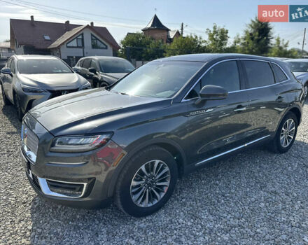 Серый Линкольн Nautilus, объемом двигателя 2 л и пробегом 63 тыс. км за 25900 $, фото 6 на Automoto.ua