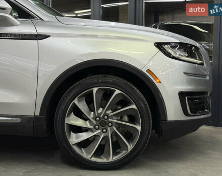 Серый Линкольн Nautilus, объемом двигателя 2 л и пробегом 153 тыс. км за 19900 $, фото 4 на Automoto.ua