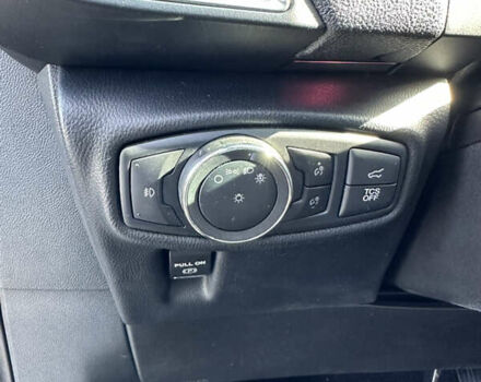 Серый Линкольн Nautilus, объемом двигателя 2 л и пробегом 63 тыс. км за 25900 $, фото 18 на Automoto.ua