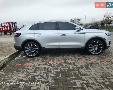 Серый Линкольн Nautilus, объемом двигателя 2.69 л и пробегом 150 тыс. км за 24500 $, фото 4 на Automoto.ua