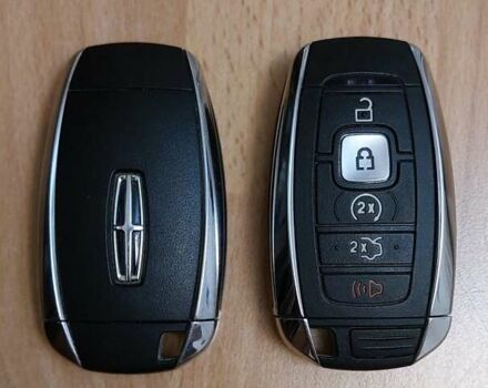 Серый Линкольн Nautilus, объемом двигателя 2 л и пробегом 33 тыс. км за 21700 $, фото 20 на Automoto.ua