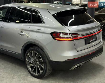 Серый Линкольн Nautilus, объемом двигателя 2 л и пробегом 153 тыс. км за 19900 $, фото 11 на Automoto.ua