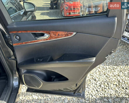 Серый Линкольн Nautilus, объемом двигателя 2 л и пробегом 63 тыс. км за 25900 $, фото 32 на Automoto.ua