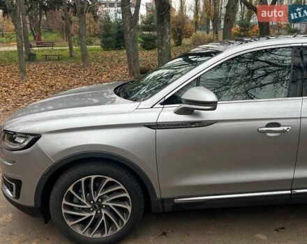 Серый Линкольн Nautilus, объемом двигателя 2 л и пробегом 61 тыс. км за 24990 $, фото 7 на Automoto.ua