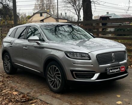 Серый Линкольн Nautilus, объемом двигателя 2 л и пробегом 61 тыс. км за 24990 $, фото 2 на Automoto.ua