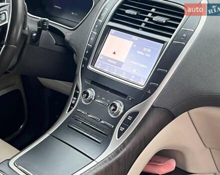 Серый Линкольн Nautilus, объемом двигателя 2 л и пробегом 61 тыс. км за 24990 $, фото 17 на Automoto.ua