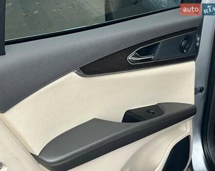 Серый Линкольн Nautilus, объемом двигателя 2 л и пробегом 61 тыс. км за 24990 $, фото 26 на Automoto.ua