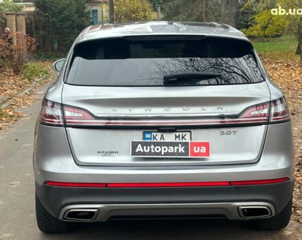 Серый Линкольн Nautilus, объемом двигателя 2 л и пробегом 61 тыс. км за 24990 $, фото 11 на Automoto.ua