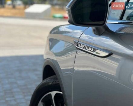 Серый Линкольн Nautilus, объемом двигателя 2 л и пробегом 44 тыс. км за 26999 $, фото 7 на Automoto.ua