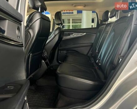 Серый Линкольн Nautilus, объемом двигателя 2 л и пробегом 44 тыс. км за 26999 $, фото 17 на Automoto.ua