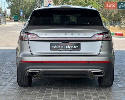 Серый Линкольн Nautilus, объемом двигателя 2 л и пробегом 44 тыс. км за 26999 $, фото 4 на Automoto.ua