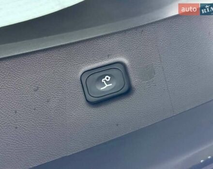 Серый Линкольн Nautilus, объемом двигателя 2.69 л и пробегом 19 тыс. км за 40800 $, фото 36 на Automoto.ua