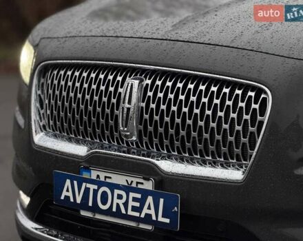 Серый Линкольн Nautilus, объемом двигателя 2.69 л и пробегом 19 тыс. км за 40800 $, фото 7 на Automoto.ua