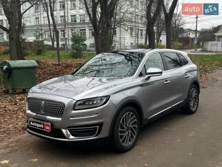 Серый Линкольн Nautilus, объемом двигателя 2 л и пробегом 61 тыс. км за 24990 $, фото 1 на Automoto.ua