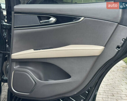 Зелений Лінкольн Nautilus, об'ємом двигуна 2 л та пробігом 106 тис. км за 26700 $, фото 31 на Automoto.ua