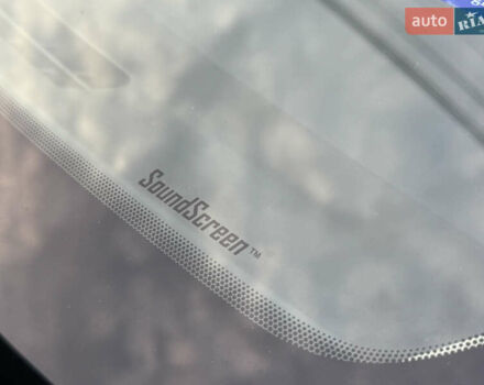 Зелений Лінкольн Nautilus, об'ємом двигуна 2 л та пробігом 106 тис. км за 26700 $, фото 18 на Automoto.ua