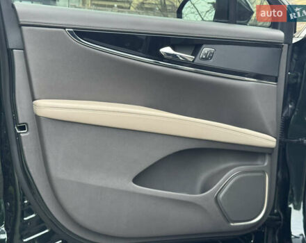 Зелений Лінкольн Nautilus, об'ємом двигуна 2 л та пробігом 106 тис. км за 26700 $, фото 21 на Automoto.ua