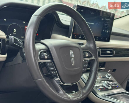 Зелений Лінкольн Nautilus, об'ємом двигуна 2 л та пробігом 106 тис. км за 26700 $, фото 23 на Automoto.ua