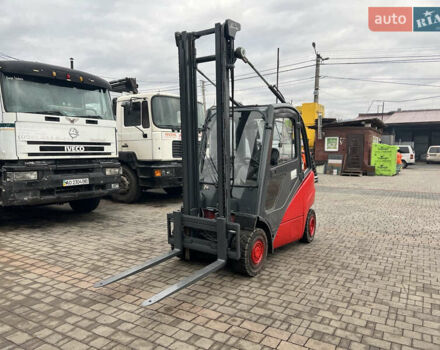 Червоний Лінде H, об'ємом двигуна 1.6 л та пробігом 10 тис. км за 7999 $, фото 4 на Automoto.ua