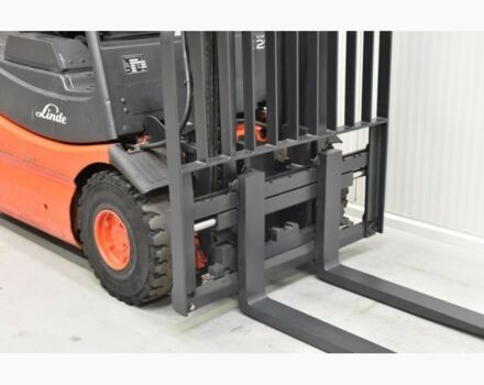 Лінде Другая, об'ємом двигуна 0 л та пробігом 0 тис. км за 8624 $, фото 3 на Automoto.ua