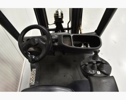 Лінде Другая, об'ємом двигуна 0 л та пробігом 0 тис. км за 13286 $, фото 4 на Automoto.ua