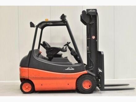 Лінде Другая, об'ємом двигуна 0 л та пробігом 0 тис. км за 8624 $, фото 1 на Automoto.ua