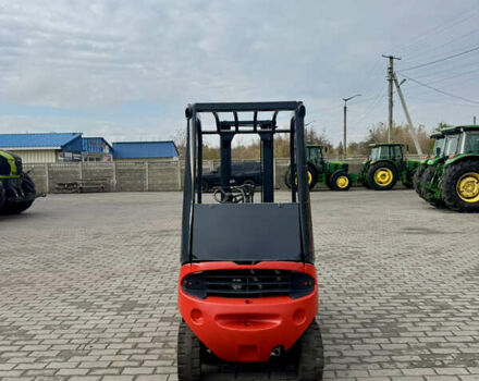 Лінде H16 D 2005 у Радомышле на Automoto.ua Червоний Лінде H16 D, об'ємом двигуна 1.9 л та пробігом 4 тис. км за 6700 $, фото 3 на Automoto.ua