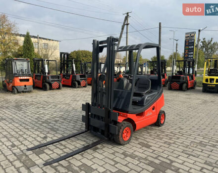 Лінде H16 D 2005 у Радомышле на Automoto.ua Червоний Лінде H16 D, об'ємом двигуна 1.9 л та пробігом 4 тис. км за 6700 $, фото 2 на Automoto.ua