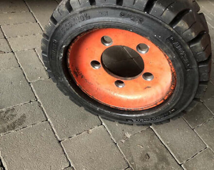 Червоний Лінде H30Т, об'ємом двигуна 2 л та пробігом 15 тис. км за 11000 $, фото 1 на Automoto.ua