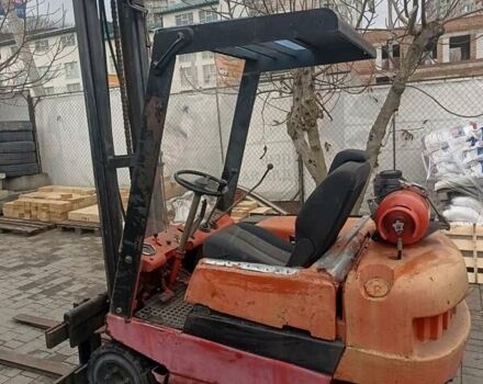 Красный Линде H 15Т, объемом двигателя 1.6 л и пробегом 0 тыс. км за 3900 $, фото 1 на Automoto.ua