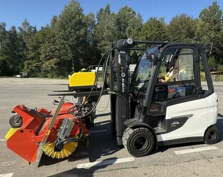 Красный Линде H 30D, объемом двигателя 2.5 л и пробегом 0 тыс. км за 28007 $, фото 3 на Automoto.ua