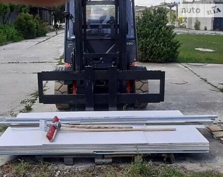 Червоний Лінде H 60T-02, об'ємом двигуна 3.2 л та пробігом 7 тис. км за 28000 $, фото 4 на Automoto.ua