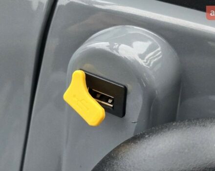 Линхай Z, объемом двигателя 0.18 л и пробегом 0 тыс. км за 2950 $, фото 5 на Automoto.ua